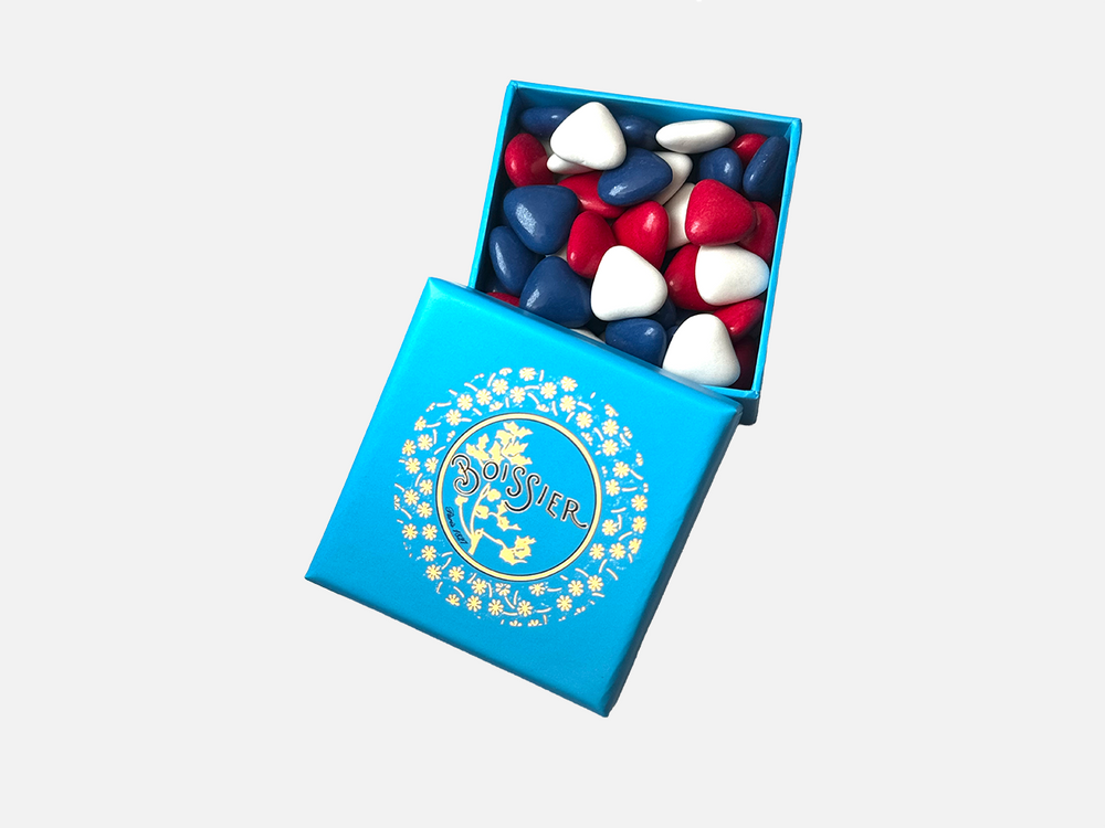Boîte bijoux de dragées coeur bleu, blanc, rouge