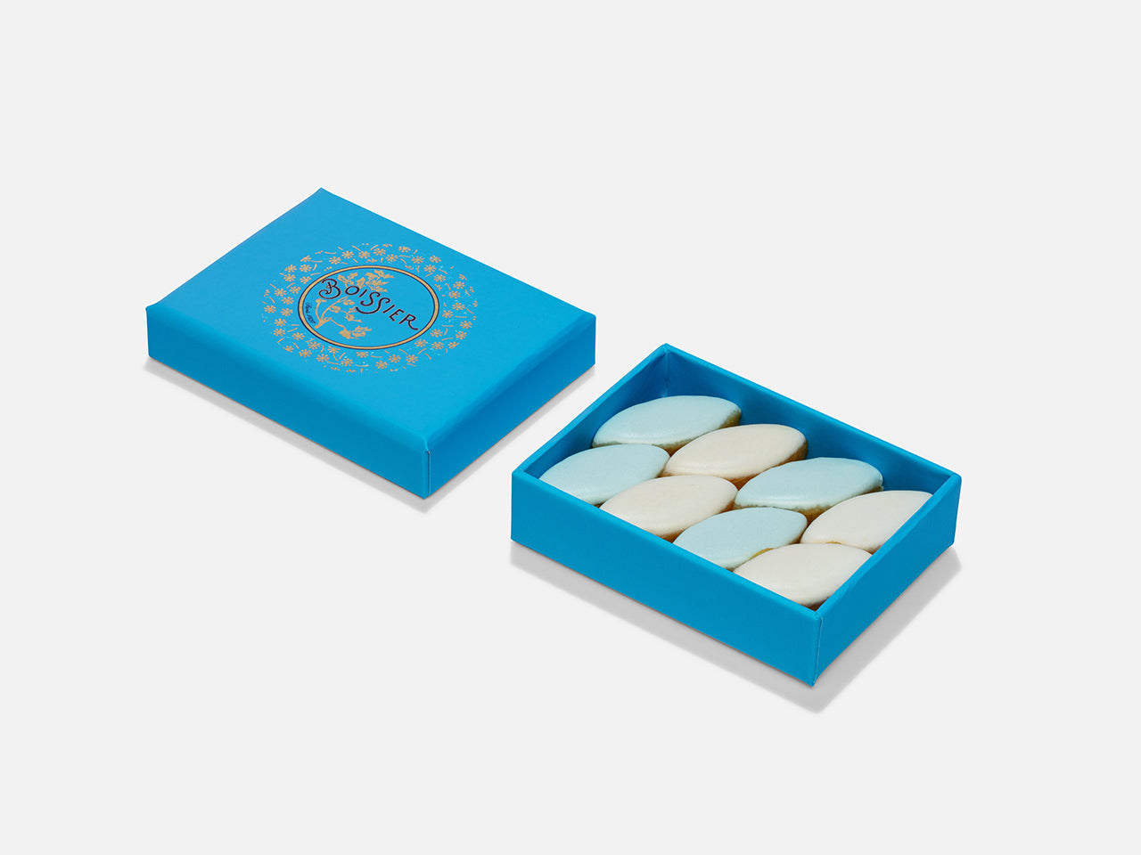 Calissons bleus et blancs dans boite bijoux petit modèle