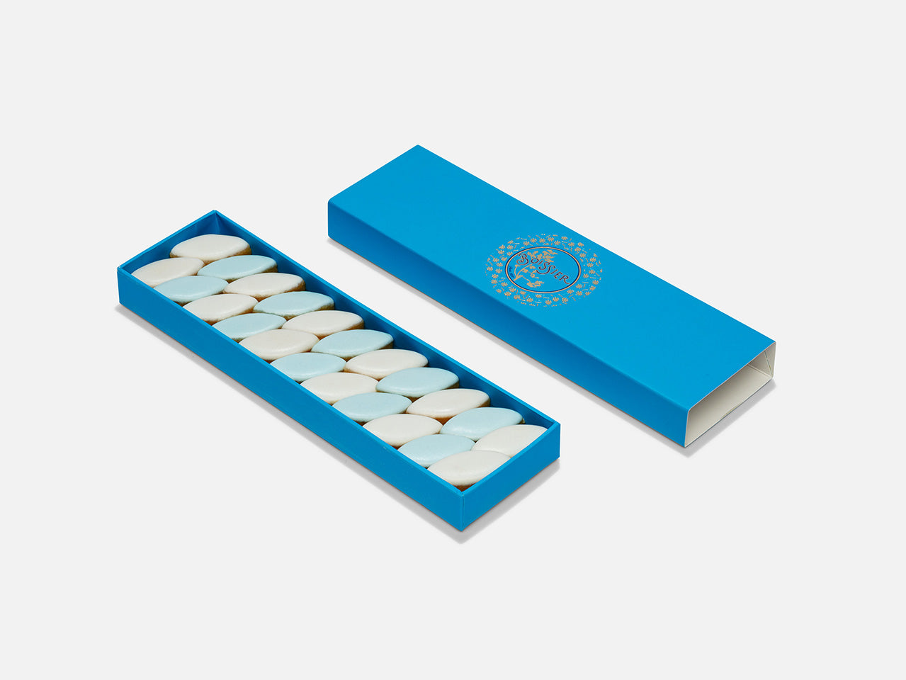 Calissons bleus et blancs dans boite bijoux grand modèle