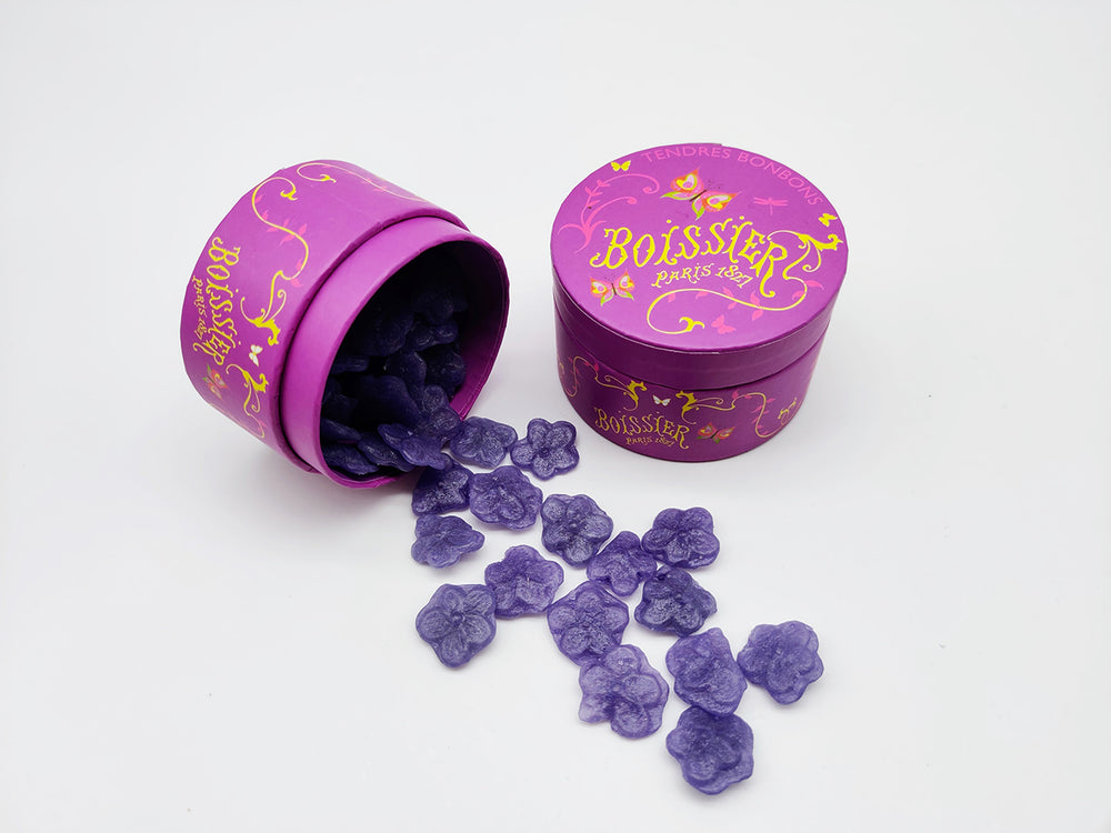 Bonbons à la violette en forme de fleurs